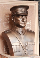 100cm_Askeri_Kiyafetli_Ataturk_Bustu (7)