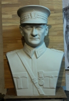 100 cm Askeri Kıyafetli Atatürk Heykeli