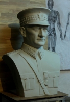 100 cm Askeri Kıyafetli Atatürk Heykeli