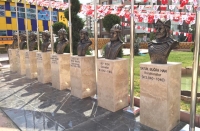 Corum_Belediyes_16_Adet_Turk_Buyukleri_Bustu_Yapim